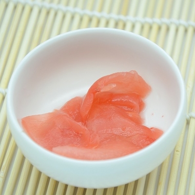 スライスされる新しい有機性漬物の寿司のショウガおよびストリップ160g/びん