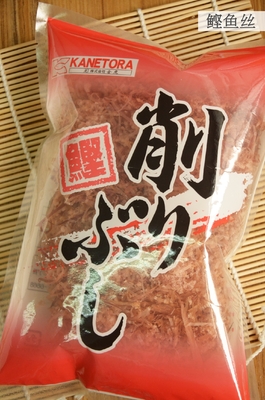 日本様式のホンダシの粉のハラールYamakiはカツオの薄片を乾燥した