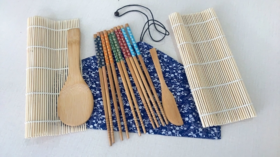 シェフの初心者のためのセットを作る専門の速い100ml寿司