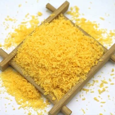 薄片状のシャキッとした歯応えが良く黄色い日本語パン粉は焼かれたパンの臭いはげる