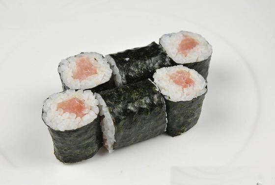 乾燥される日本Oemが受け入れる100枚のシートのYaki Noriの海藻を焼いた